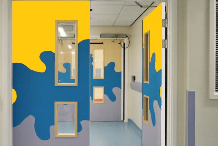 Специализированные двери для объектов здравоохранения от производителя SPI
