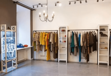 Как открыть магазин одежды